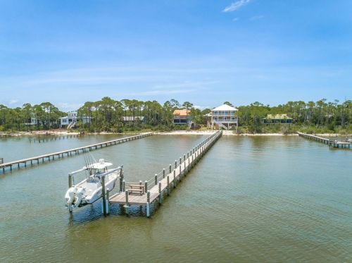1229 Watkins Cv, Saint George Island, FL 32328-3122