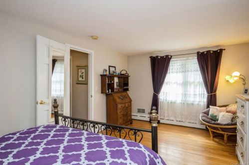 215 Croton Dam Rd, Crotonville NY  10562-2106 exterior