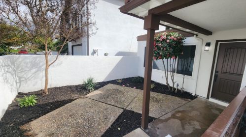 2648 El Goya Dr, Modesto CA  95354-3220 exterior