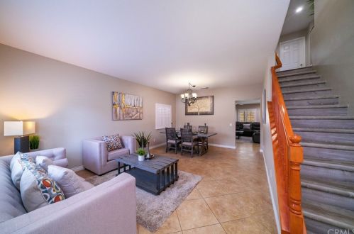 46438 Vianne Ct, Temecula CA  92592-3328 exterior