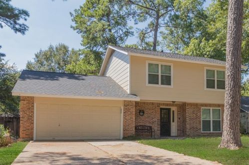 2906 Valley Rose Dr, Humble, TX 77339-1901