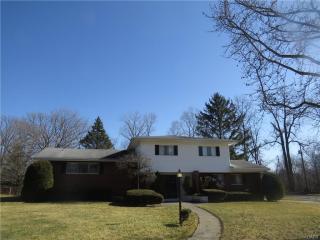 6220 Afton Dr, Dayton, OH 45415-1830