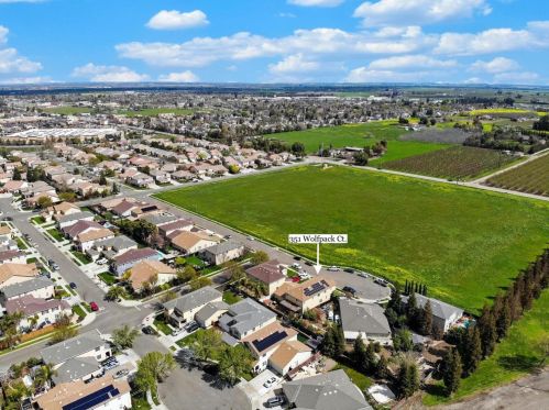 351 Wolfpack Ct, Grayson CA  95363-8322 exterior