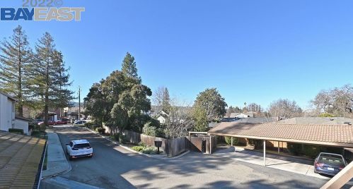 129 Ray St, Pleasanton CA  94566-6651 exterior