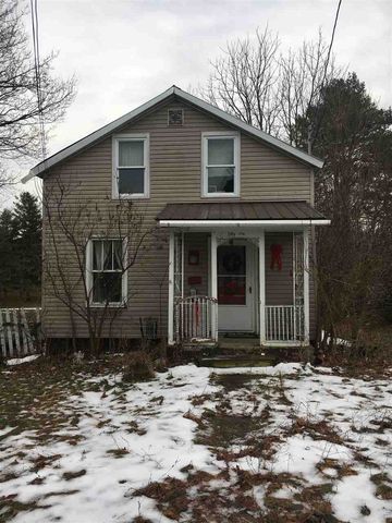 51 Park St, Norwood, NY 13668-1119