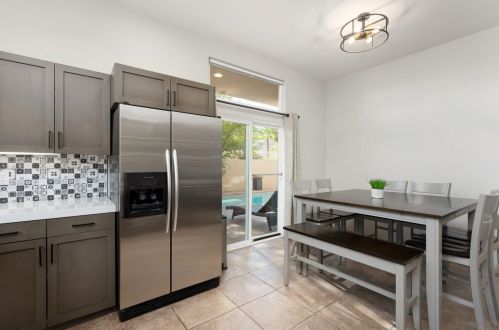 77895 Calle Colima, La Quinta CA  92253-5528 exterior