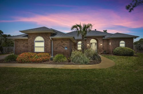5144 Grumann Dr, Pensacola, FL 32507-8153