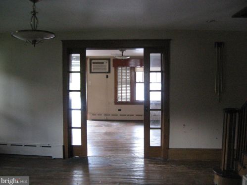 237 Nicholas St, Arnots Addition PA  17970-1346 exterior