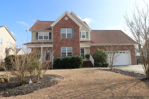 116 Runnymeade Dr, Jacksonville, NC 28540-4241