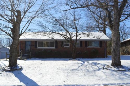606 Freeman Dr, Lexington, KY 40505-1712