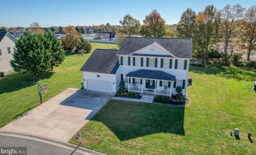 411 Mannering Dr, Dover DE  19901-5409 exterior