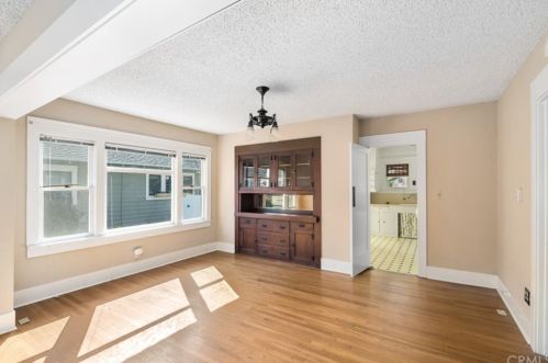 362 Shaffer St, Orange CA 92866-1113 exterior