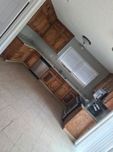 4415 Menzer Rd, Fort Worth, TX 76103-1817