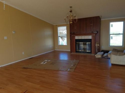23125 Bunker Peak Rd, Wittmann, AZ 85361-1067