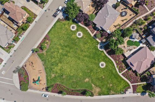 9435 Vintner Cir, Grayson CA  95363-8902 exterior