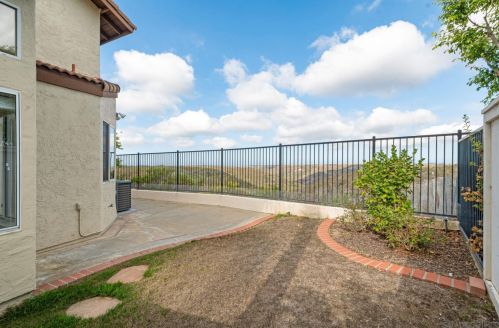 11278 Caminito Aclara, San Diego CA  92126-6101 exterior