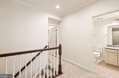 7542 Brunson Cir, Gainesville VA  20155 exterior