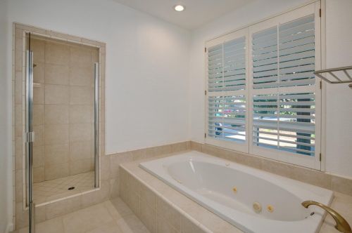 6541 Chesbro Cir, Rancho Murieta CA  95683-9235 exterior