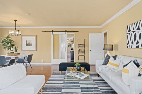 5156 Hanbury St, Long Beach, CA 90808-1844