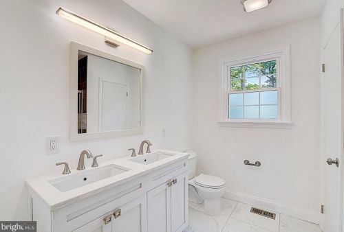 34 Thurston Ave, Trenton NJ  08618-1710 exterior