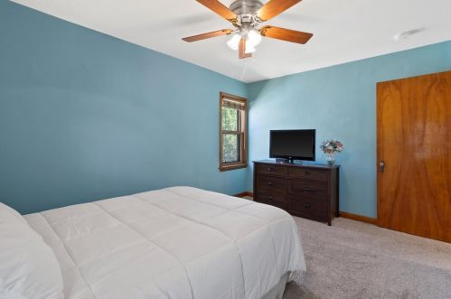 3213 42, Milwaukee WI 53216-3516 exterior