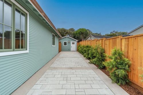 731 Eardley Ave, Del Monte Park CA  93950-4623 exterior