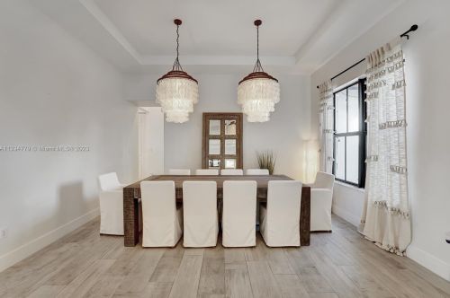 8297 28th St, Hollywood FL  33024-3187 exterior