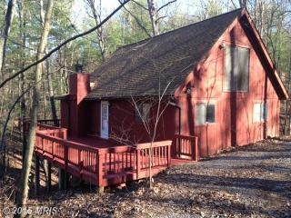 518 Possum Hollow Trl, Gerrardstown, WV 25420-3097