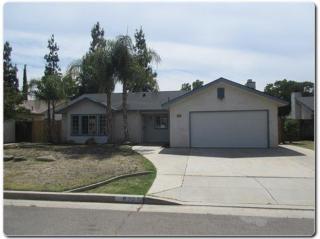 6225 Ellendale Ave, Fresno, CA 93722-3300