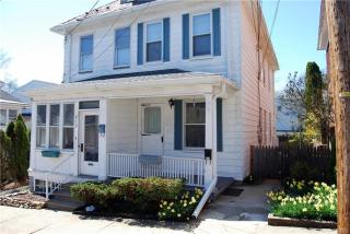 814 Porter St, Easton, PA 18042-1551