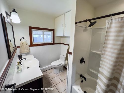 475 Toms River Rd, Jackson Twp NJ  08527-3722 exterior