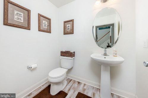 44 Chestnut Hill Ct, Auburn NJ  08085-1251 exterior