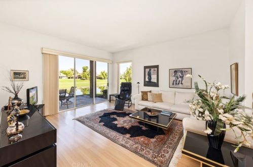 20 Hilton Head Dr, Rancho Mirage CA  92270-1607 exterior