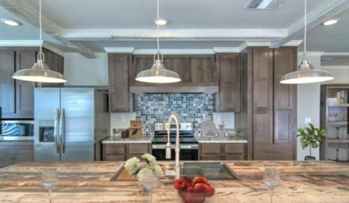 907 Lacy Ln, Seguin TX  78155-9412 exterior