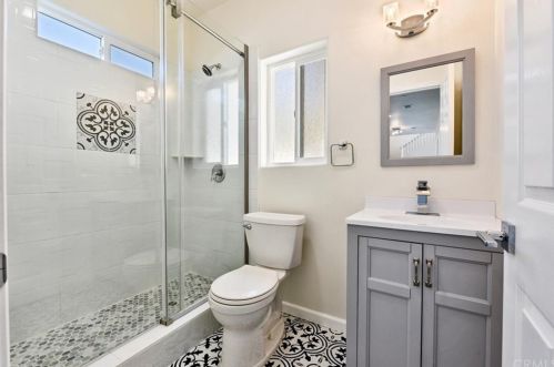 9561 Ramona St, Bellflower CA  90706-6539 exterior