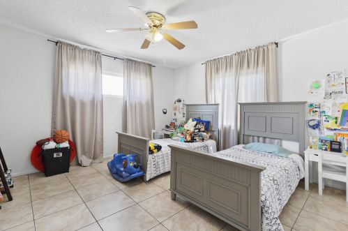 9572 Santa Cruz Rd, Desert Hot Springs CA  92240-1721 exterior