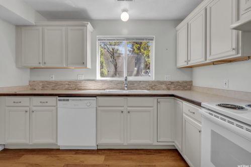 4099 Highland Dr, Salt Lake City, UT 84124-1664