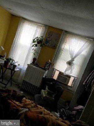 6137 Marsden St, Philadelphia, PA 19135-3615