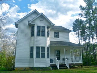 20 Queens Way, Montross, VA 22520-8528