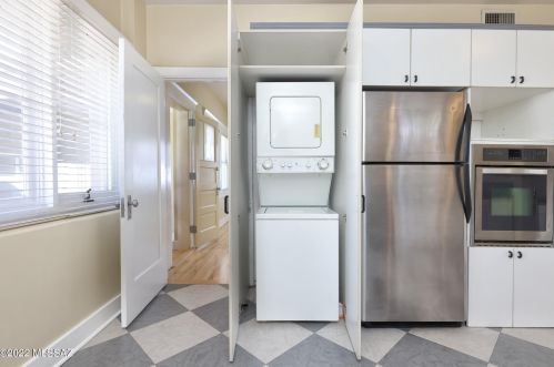 1042 3 Ave, Tucson AZ  85705-7472 exterior