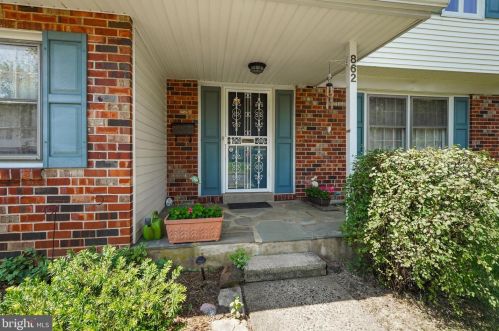 862 Gettysburg Dr, Lansdale, PA 19446-3104