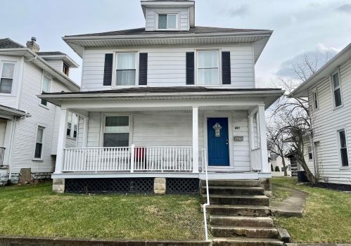 627 Market St, Washington Ch, OH 43160-1531