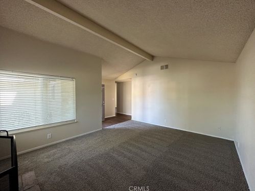 44840 Hanstead Ave, Lancaster CA  93535-2739 exterior