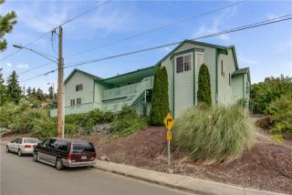 21310 94th Pl, Kent, WA 98031-1916