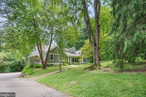 215 Buck Toe Hills Rd, Kennett Sq, PA 19348-2719