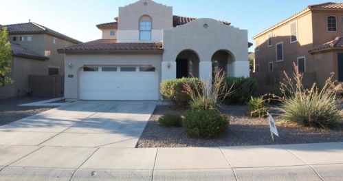 2732 Canyon Creek Dr, Gilbert AZ  85295-2329 exterior