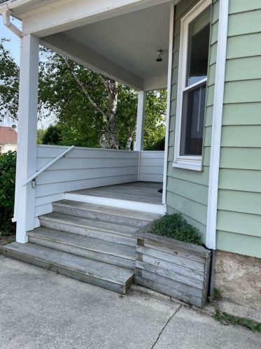 365 Main St, Juneau, WI 53039-1108