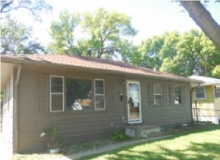 3032 38th Ave, Omaha, NE 68105-3421