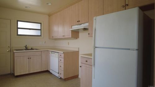 6156 Acorn St, San Diego CA 92115-4000 exterior