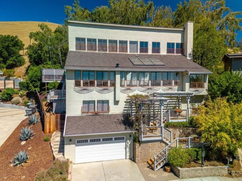 575 Bonnie View Ct, Morgan Hill, CA 95037-4001